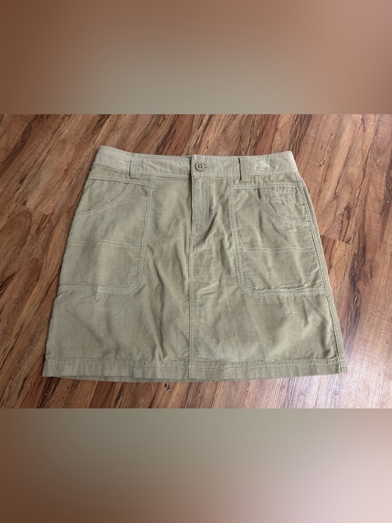Columbia Dresses & Skirts - Columbia Corduroy Tan Hiking Skirt Womens Size 10